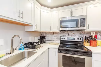 4 H Street, Hampton, NH 03842 - Photo 28