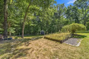 7 Bancroft Rd, Londonderry, NH 03053 - Photo 28