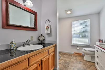 8 Aberdeen Drive, Stratham, NH 03885 - Photo 20