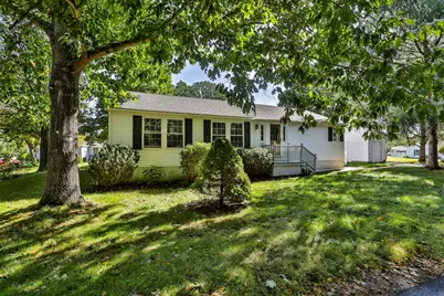 8 Aberdeen Drive, Stratham, NH 03885 - Photo 1