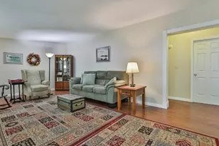 8 Aberdeen Dr, Stratham, NH 03885 - Photo 16