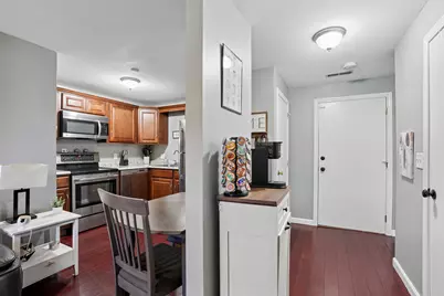 108 Elmwood Drive, Hudson, NH 03051 - Photo 12