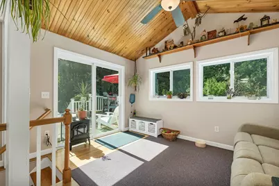 33 Gale Village Road, Newton, NH 03858 - Photo 24