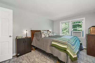 33 Gale Village Road, Newton, NH 03858 - Photo 30