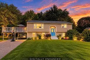 7 Norman St, Rochester, NH 03839 - Photo 2