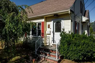 20 Patton St, Rochester, NH 03867 - Photo 2