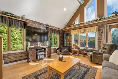 306 Cloutier Drive, Stark, NH 03582 - Photo 4