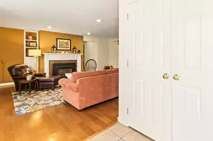 112 Hilltop Pl, New London, NH 03257 - Photo 4