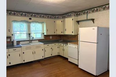 26 Brattleboro Road, Hinsdale, NH 03451 - Photo 6