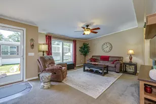 22 Skyline Dr, Concord, NH 03303 - Photo 14