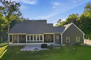 106 Wellington Ln, Loudon, NH 03307 - Photo 10