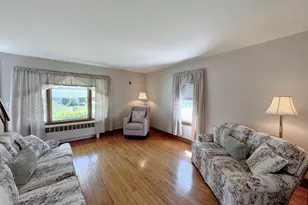 11 Victor Ave, Nashua, NH 03060 - Photo 10