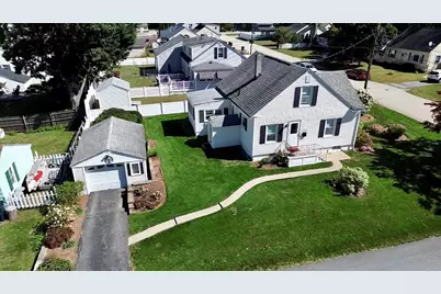 11 Victor Avenue, Nashua, NH 03060 - Photo 2