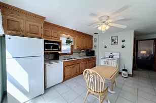 11 Victor Ave, Nashua, NH 03060 - Photo 16