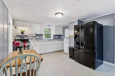 3 State Street, Rochester, NH 03867 - Photo 12