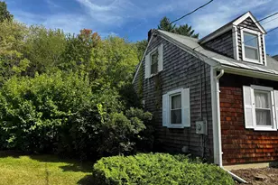 10 Whittier St, Dover, NH 03820 - Photo 4