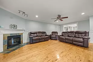 4 Becky&apos S Way, Seabrook, NH 03874 - Photo 18