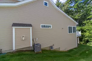 11 Toby Cir, Merrimack, NH 03054 - Photo 6