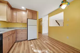 144 Coburn Woods Dr, Nashua, NH 03063 - Photo 12