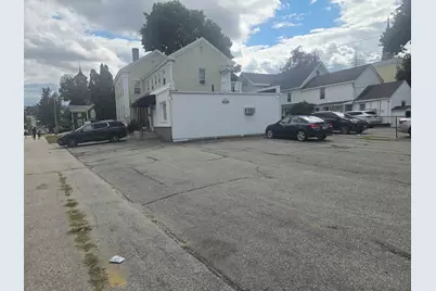 146 Lowell St, 371 Spruce &amp; 32 Mitchell Street, Manchester, NH 03103 - Photo 6