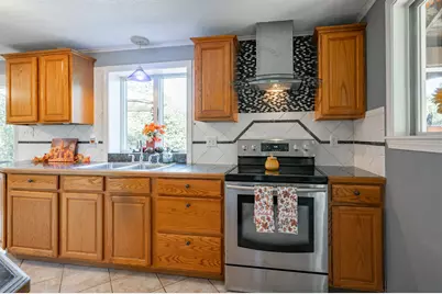 62 Clement Road, Hudson, NH 03051 - Photo 8
