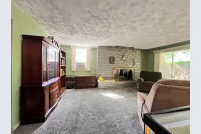 855 Bridge Street, Manchester, NH 03104 - Photo 8
