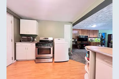 855 Bridge Street, Manchester, NH 03104 - Photo 4