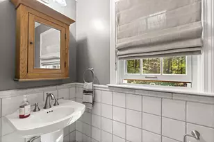 370 F W Hartford Dr, Portsmouth, NH 03801 - Photo 22