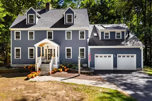 370 F W Hartford Dr, Portsmouth, NH 03801 - Photo 2