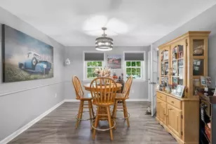 13 Shelley Dr, Hudson, NH 03051 - Photo 12