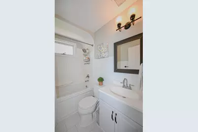145 Knowlton Street, Manchester, NH 03103 - Photo 12