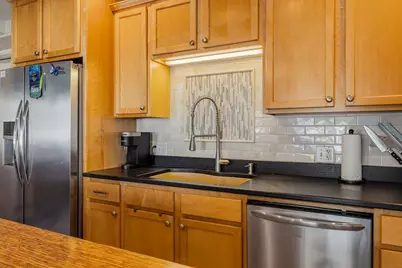 43 Cornwall Street #A, Portsmouth, NH 03801 - Photo 6
