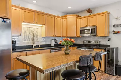 43 Cornwall Street #A, Portsmouth, NH 03801 - Photo 2