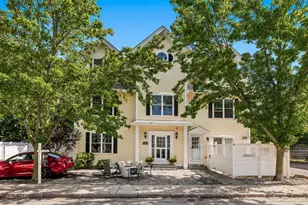 43 Cornwall St, Portsmouth, NH 03801 - Photo 1