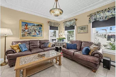 443 Laurel Street, Manchester, NH 03103 - Photo 6