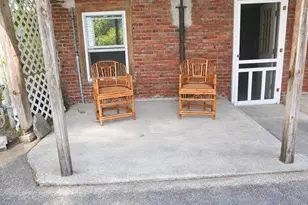 443 Laurel St, Manchester, NH 03103 - Photo 24