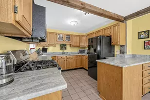 443 Laurel St, Manchester, NH 03103 - Photo 12