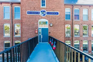 125 Main St, Newmarket, NH 03857 - Photo 1