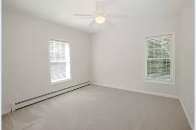 21 Barberry Street, Hooksett, NH 03106 - Photo 44