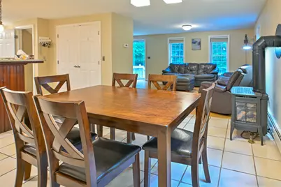 9 Perry Road, Deerfield, NH 03037 - Photo 18