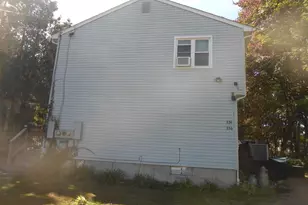 336 Lovering St, Manchester, NH 03109 - Photo 2