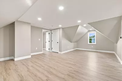 747 Beech Street, Manchester, NH 03104 - Photo 34