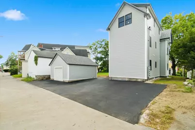 747 Beech Street, Manchester, NH 03104 - Photo 40