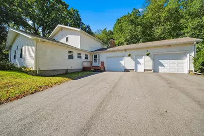 23 Scotland Avenue, Salem, NH 03079 - Photo 2