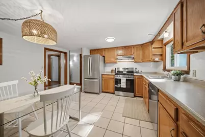 23 Scotland Avenue, Salem, NH 03079 - Photo 4