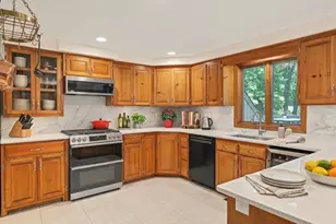 9 Millstream Dr, Exeter, NH 03833 - Photo 14