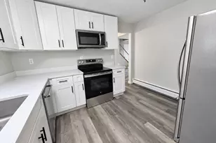 21 Morningside Ln, Swanzey, NH 03446 - Photo 4