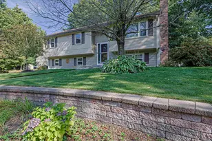 9 Jolori Ln, Nashua, NH 03062 - Photo 1