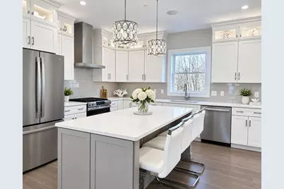 48 Elise Avenue #Lot 24, Londonderry, NH 03053 - Photo 4
