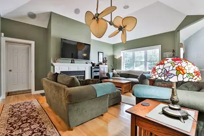 14 Hancock Drive, Bedford, NH 03110 - Photo 14